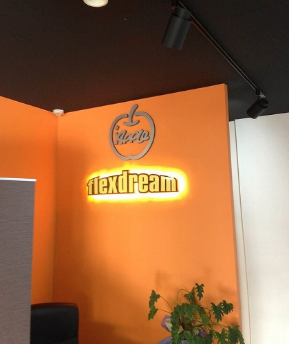 [最新の実例] ハイエース高崎店 様_2