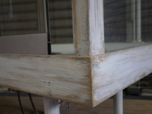 ガラスショーケースにシャビーシック エイジング塗装をしました!_3