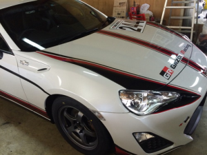 [最新の実例] キムインターナショナル様 看板市場 横浜の看板屋 看板デザイン_1