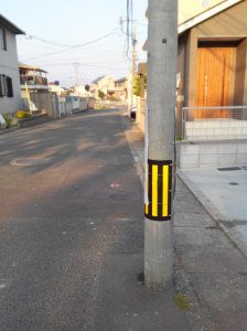 看板市場 横浜の看板屋 看板デザイン_飛出注意くん to 福岡市 南区_4