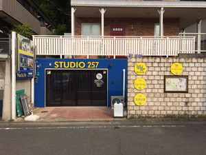 [最新の看板実例] マックライフ様の看板を製作しました。_3